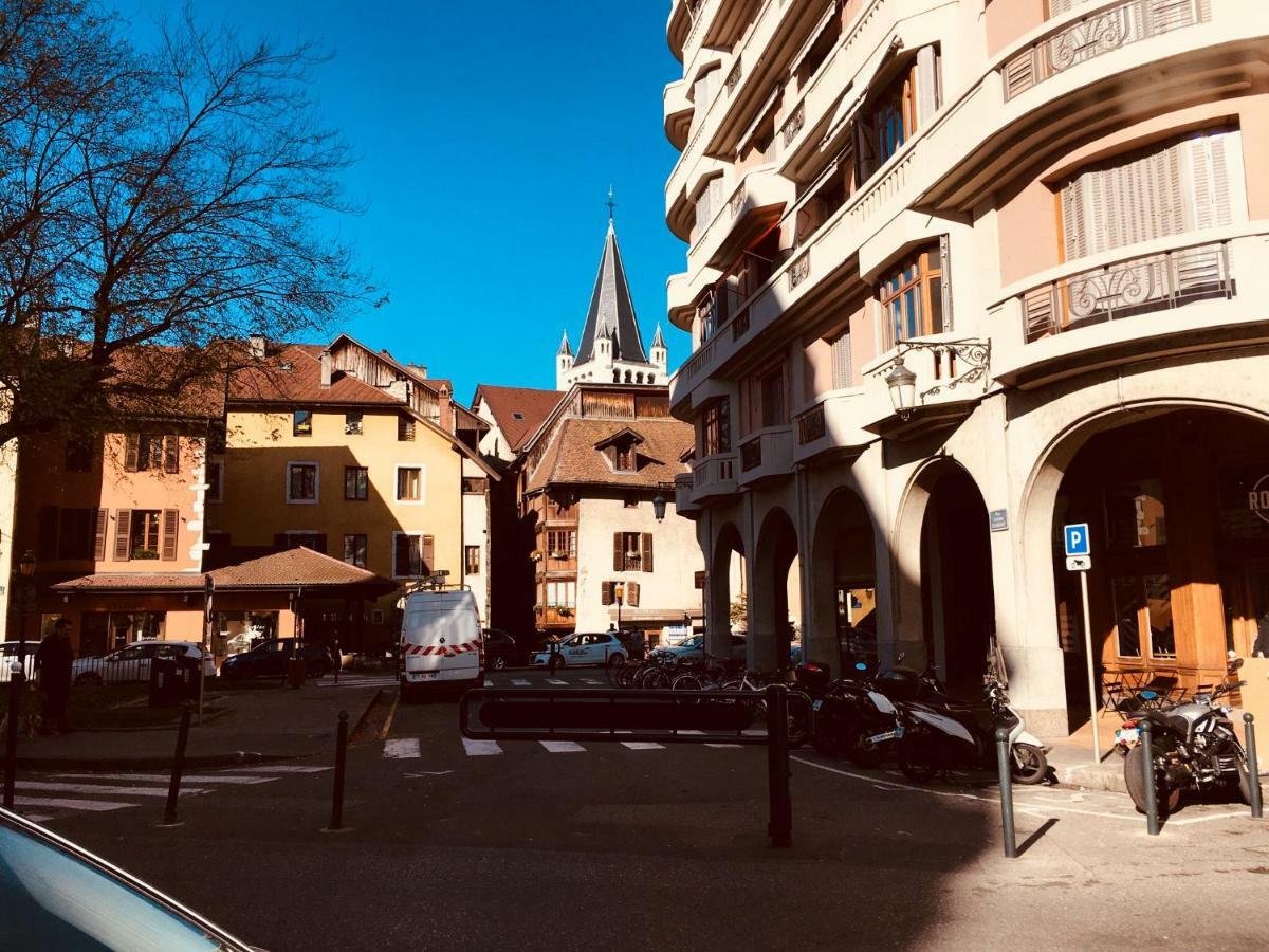 Lodges du Canal St-Dominique Annecy Extérieur photo